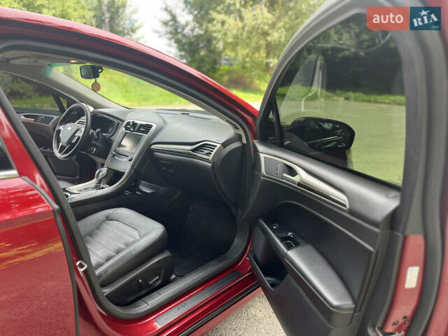 Форд Фьюжн 2014 в Львове на Automoto.ua Красный Форд Фьюжн, объемом двигателя 2 л и пробегом 223 тыс. км за 8999 $, фото 11 на Automoto.ua