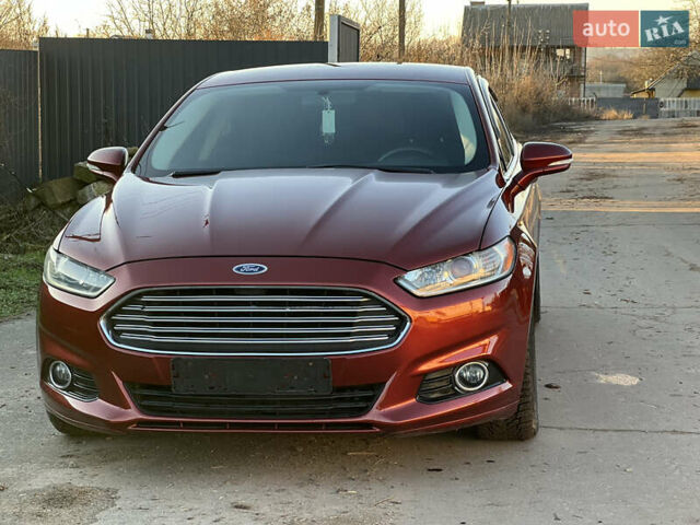 Червоний Форд Фьюжен, об'ємом двигуна 2.5 л та пробігом 145 тис. км за 9500 $, фото 1 на Automoto.ua