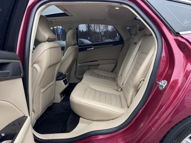 Красный Форд Фьюжн, объемом двигателя 2 л и пробегом 210 тыс. км за 10500 $, фото 20 на Automoto.ua