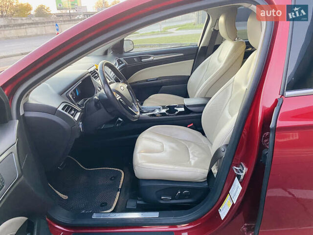 Красный Форд Фьюжн, объемом двигателя 2 л и пробегом 166 тыс. км за 11900 $, фото 10 на Automoto.ua