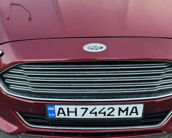 Червоний Форд Фьюжен, об'ємом двигуна 2 л та пробігом 130 тис. км за 11000 $, фото 5 на Automoto.ua