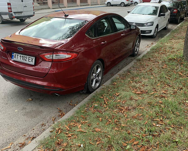 Красный Форд Фьюжн, объемом двигателя 2.5 л и пробегом 117 тыс. км за 11500 $, фото 4 на Automoto.ua