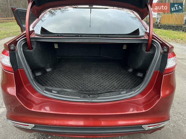 Красный Форд Фьюжн, объемом двигателя 2.52 л и пробегом 233 тыс. км за 9999 $, фото 11 на Automoto.ua