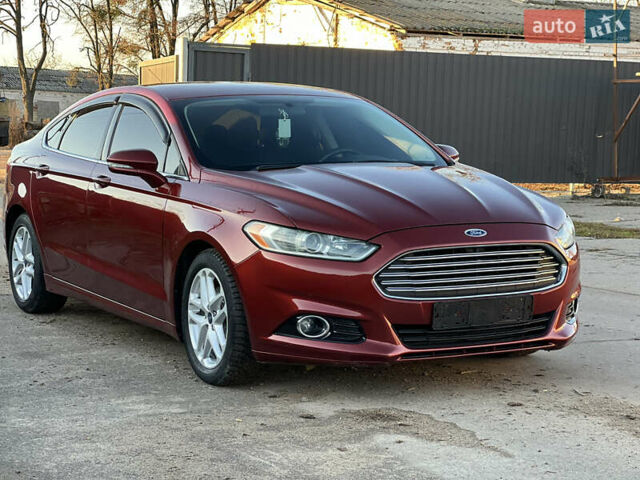 Червоний Форд Фьюжен, об'ємом двигуна 2.5 л та пробігом 145 тис. км за 9500 $, фото 2 на Automoto.ua