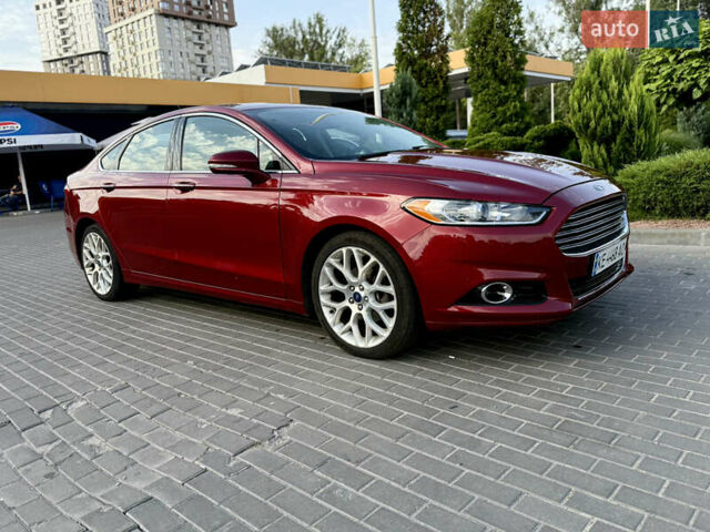 Форд Фьюжн 2014 в Днепре (Днепропетровске) на Automoto.ua Красный Форд Фьюжн, объемом двигателя 2 л и пробегом 211 тыс. км за 10700 $, фото 4 на Automoto.ua