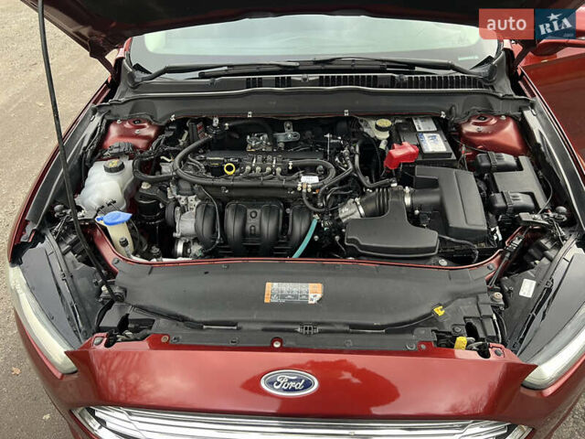 Красный Форд Фьюжн, объемом двигателя 2.52 л и пробегом 233 тыс. км за 9999 $, фото 31 на Automoto.ua