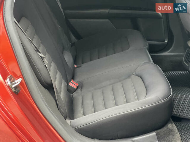 Красный Форд Фьюжн, объемом двигателя 2.52 л и пробегом 233 тыс. км за 9999 $, фото 22 на Automoto.ua