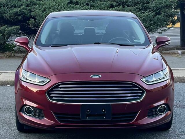 Форд Фьюжн 2014 в Одессе на Automoto.ua Красный Форд Фьюжн, объемом двигателя 2 л и пробегом 83 тыс. км за 4500 $, фото 1 на Automoto.ua