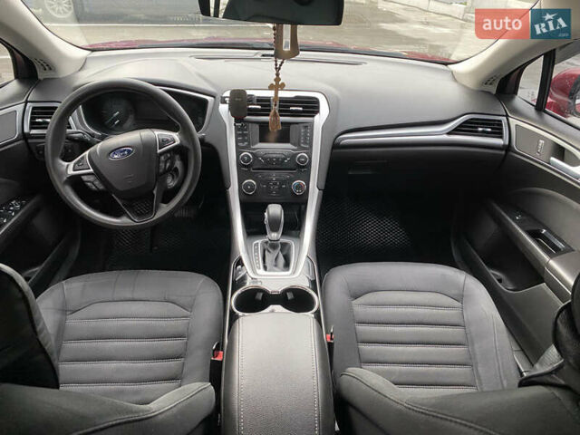 Красный Форд Фьюжн, объемом двигателя 2.5 л и пробегом 190 тыс. км за 8900 $, фото 9 на Automoto.ua