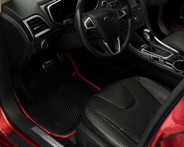 Червоний Форд Фьюжен, об'ємом двигуна 2 л та пробігом 236 тис. км за 10800 $, фото 9 на Automoto.ua