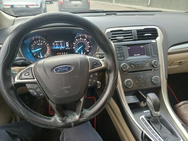 Форд Фьюжен 2014 у Дніпро (Дніпропетровську) на Automoto.ua Червоний Форд Фьюжен, об'ємом двигуна 2.5 л та пробігом 198 тис. км за 9500 $, фото 10 на Automoto.ua