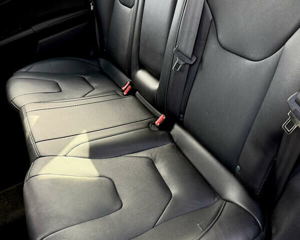 Форд Фьюжн 2014 в Днепре (Днепропетровске) на Automoto.ua Красный Форд Фьюжн, объемом двигателя 2 л и пробегом 211 тыс. км за 10700 $, фото 16 на Automoto.ua