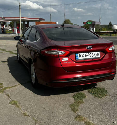 Красный Форд Фьюжн, объемом двигателя 2.5 л и пробегом 180 тыс. км за 9900 $, фото 2 на Automoto.ua