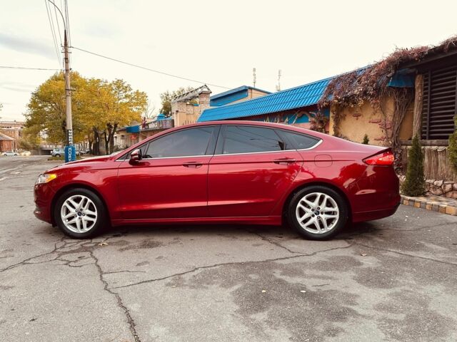 Форд Фьюжн 2014 в Николаеве на Automoto.ua Красный Форд Фьюжн, объемом двигателя 2.5 л и пробегом 151 тыс. км за 9900 $, фото 3 на Automoto.ua