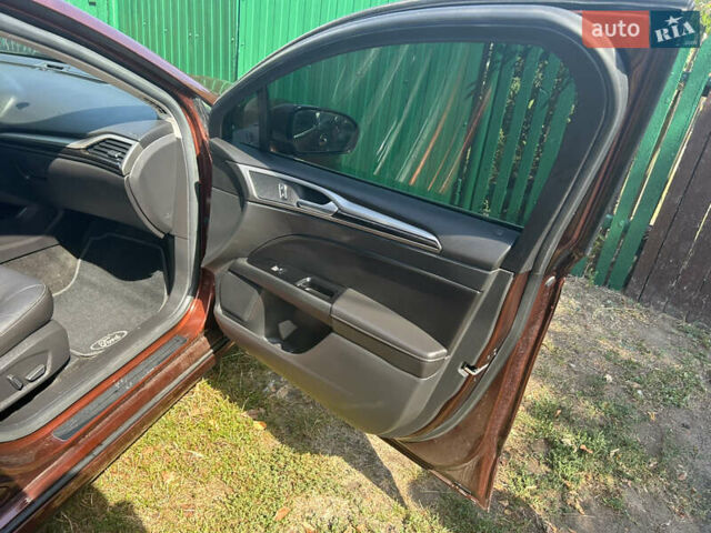 Червоний Форд Фьюжен, об'ємом двигуна 2 л та пробігом 140 тис. км за 11200 $, фото 34 на Automoto.ua