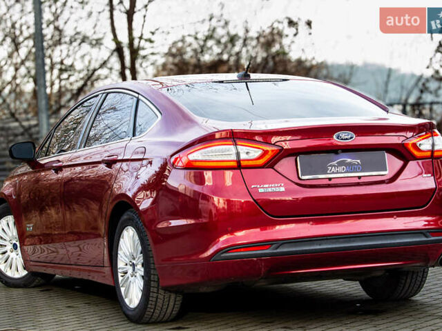 Красный Форд Фьюжн, объемом двигателя 2 л и пробегом 94 тыс. км за 14900 $, фото 22 на Automoto.ua