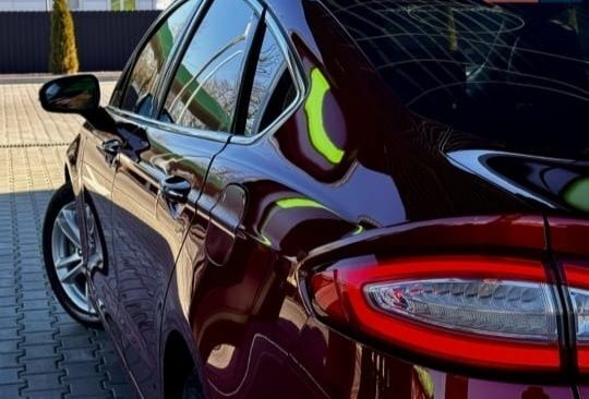 Форд Фьюжен 2015 у Одесі на Automoto.ua Червоний Форд Фьюжен, об'ємом двигуна 2 л та пробігом 200 тис. км за 11800 $, фото 3 на Automoto.ua
