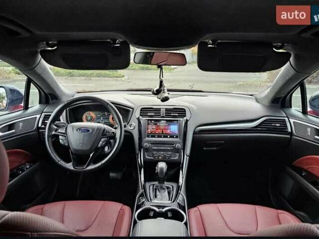 Червоний Форд Фьюжен, об'ємом двигуна 2.5 л та пробігом 178 тис. км за 13800 $, фото 3 на Automoto.ua