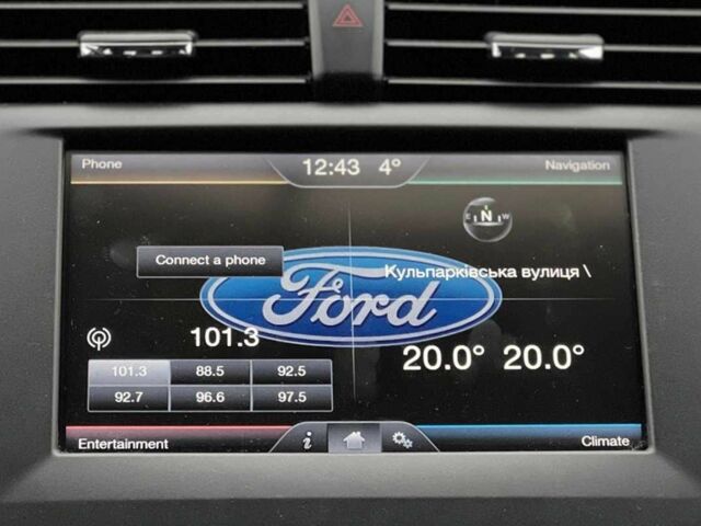 Красный Форд Фьюжн, объемом двигателя 2.5 л и пробегом 181 тыс. км за 11800 $, фото 12 на Automoto.ua