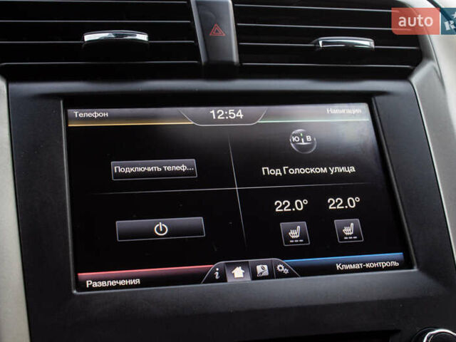 Красный Форд Фьюжн, объемом двигателя 2 л и пробегом 94 тыс. км за 14900 $, фото 52 на Automoto.ua