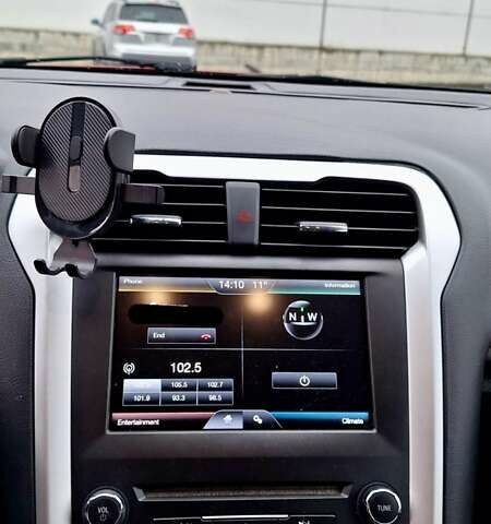 Красный Форд Фьюжн, объемом двигателя 2.49 л и пробегом 181 тыс. км за 10700 $, фото 14 на Automoto.ua