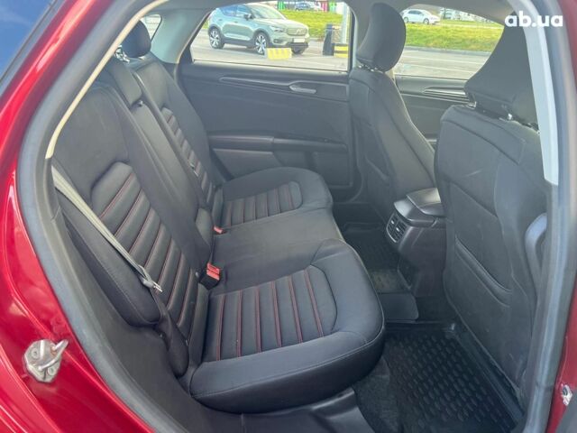 Форд Фьюжн 2015 в Львове на Automoto.ua Красный Форд Фьюжн, объемом двигателя 1.5 л и пробегом 80 тыс. км за 7800 $, фото 18 на Automoto.ua