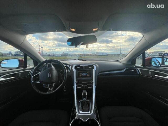 Форд Фьюжн 2015 в Львове на Automoto.ua Красный Форд Фьюжн, объемом двигателя 1.5 л и пробегом 80 тыс. км за 7800 $, фото 20 на Automoto.ua