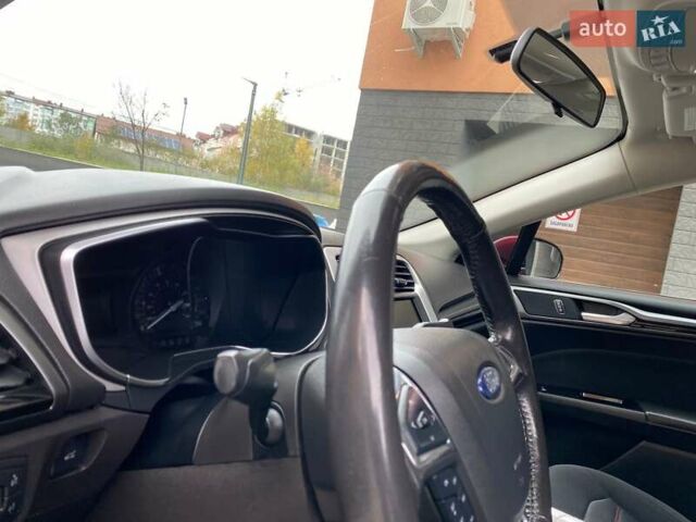 Форд Фьюжн 2015 в Ивано-Франковске на Automoto.ua Красный Форд Фьюжн, объемом двигателя 2.49 л и пробегом 178 тыс. км за 10900 $, фото 34 на Automoto.ua