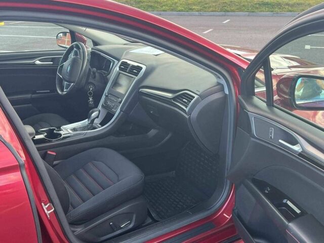 Форд Фьюжен 2015 у Львові на Automoto.ua Червоний Форд Фьюжен, об'ємом двигуна 1.5 л та пробігом 80 тис. км за 7800 $, фото 14 на Automoto.ua