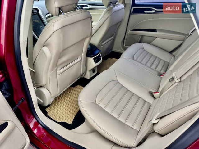 Красный Форд Фьюжн, объемом двигателя 1.5 л и пробегом 225 тыс. км за 8999 $, фото 30 на Automoto.ua