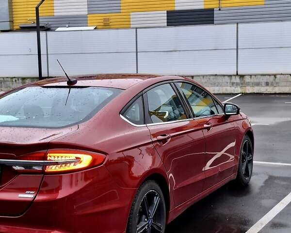 Красный Форд Фьюжн, объемом двигателя 2.49 л и пробегом 181 тыс. км за 10700 $, фото 8 на Automoto.ua