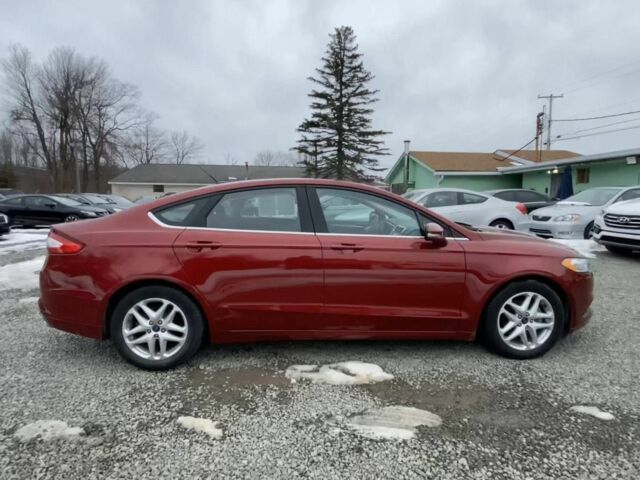 Червоний Форд Фьюжен, об'ємом двигуна 2.5 л та пробігом 120 тис. км за 3200 $, фото 3 на Automoto.ua