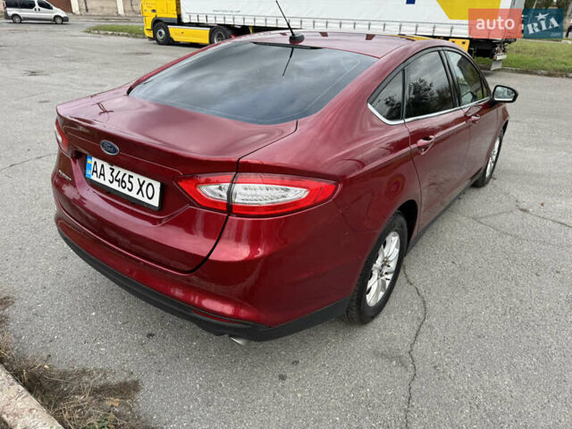 Красный Форд Фьюжн, объемом двигателя 2.5 л и пробегом 131 тыс. км за 8400 $, фото 6 на Automoto.ua