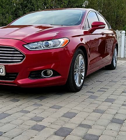 Форд Фьюжн 2015 в Львове на Automoto.ua Красный Форд Фьюжн, объемом двигателя 1.5 л и пробегом 147 тыс. км за 9500 $, фото 3 на Automoto.ua