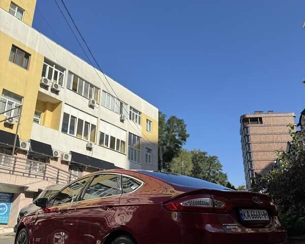 Червоний Форд Фьюжен, об'ємом двигуна 2 л та пробігом 192 тис. км за 14000 $, фото 2 на Automoto.ua