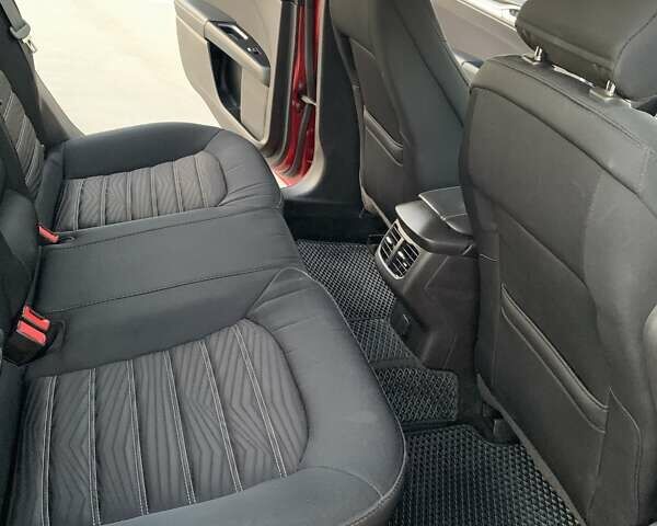 Красный Форд Фьюжн, объемом двигателя 2.49 л и пробегом 190 тыс. км за 9500 $, фото 22 на Automoto.ua