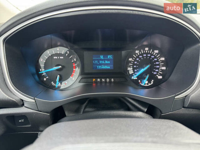 Красный Форд Фьюжн, объемом двигателя 2.5 л и пробегом 131 тыс. км за 8400 $, фото 28 на Automoto.ua