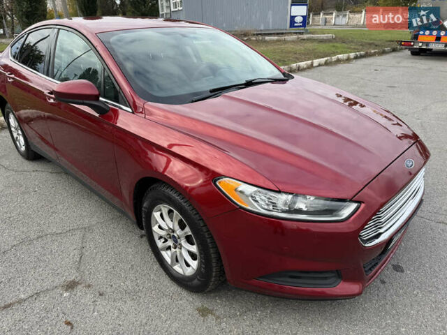 Красный Форд Фьюжн, объемом двигателя 2.5 л и пробегом 131 тыс. км за 8400 $, фото 10 на Automoto.ua