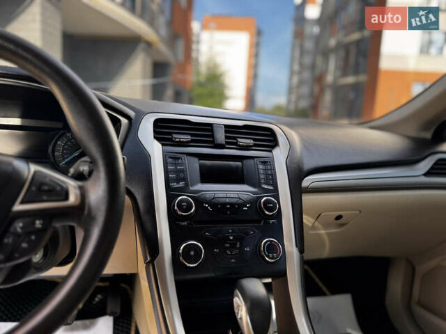 Червоний Форд Фьюжен, об'ємом двигуна 1.5 л та пробігом 106 тис. км за 8500 $, фото 35 на Automoto.ua