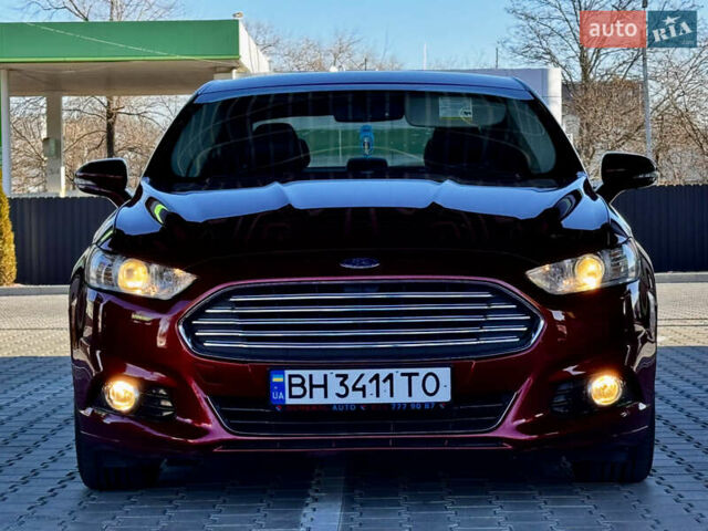 Красный Форд Фьюжн, объемом двигателя 2 л и пробегом 180 тыс. км за 12500 $, фото 28 на Automoto.ua
