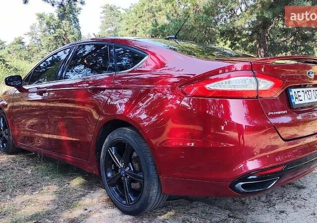 Красный Форд Фьюжн, объемом двигателя 2 л и пробегом 163 тыс. км за 12500 $, фото 17 на Automoto.ua