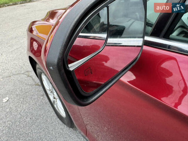 Красный Форд Фьюжн, объемом двигателя 2.5 л и пробегом 131 тыс. км за 8400 $, фото 18 на Automoto.ua