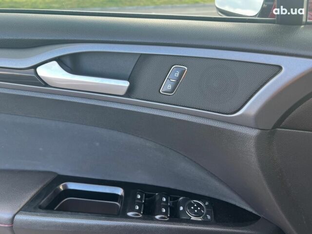 Форд Фьюжн 2015 в Львове на Automoto.ua Красный Форд Фьюжн, объемом двигателя 1.5 л и пробегом 80 тыс. км за 7800 $, фото 24 на Automoto.ua