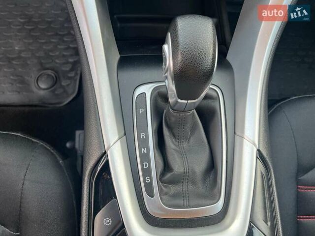 Форд Фьюжен 2015 у Львові на Automoto.ua Червоний Форд Фьюжен, об'ємом двигуна 1.5 л та пробігом 80 тис. км за 7800 $, фото 29 на Automoto.ua