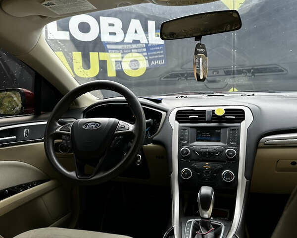 Красный Форд Фьюжн, объемом двигателя 2.49 л и пробегом 150 тыс. км за 8800 $, фото 16 на Automoto.ua