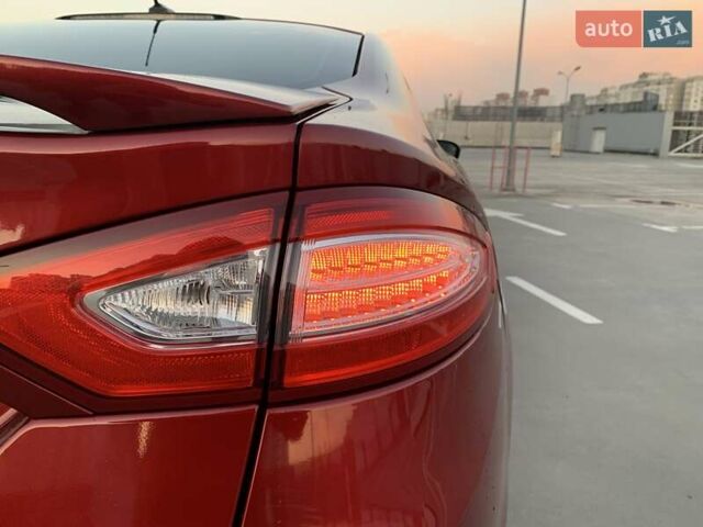 Красный Форд Фьюжн, объемом двигателя 2.49 л и пробегом 190 тыс. км за 9500 $, фото 18 на Automoto.ua