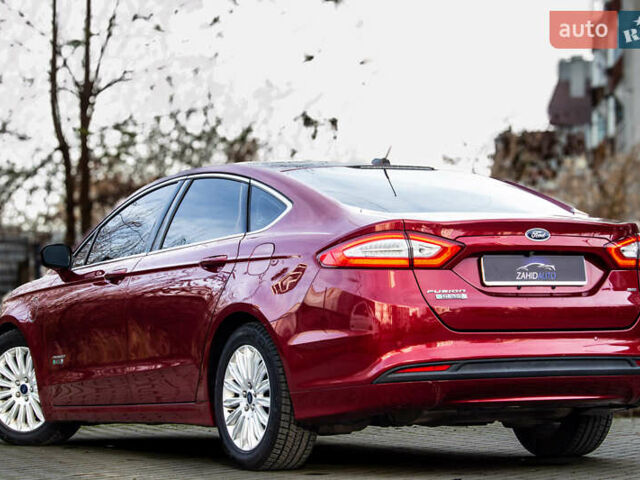 Красный Форд Фьюжн, объемом двигателя 2 л и пробегом 94 тыс. км за 14900 $, фото 23 на Automoto.ua
