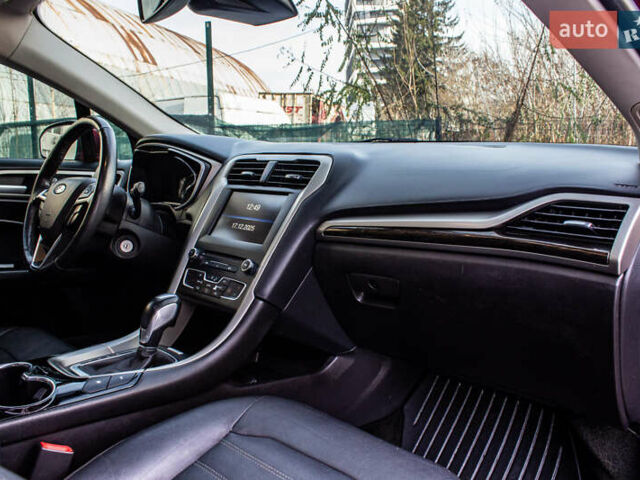 Красный Форд Фьюжн, объемом двигателя 2 л и пробегом 94 тыс. км за 14900 $, фото 39 на Automoto.ua