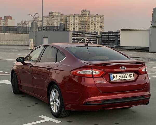 Красный Форд Фьюжн, объемом двигателя 2.49 л и пробегом 190 тыс. км за 9500 $, фото 13 на Automoto.ua