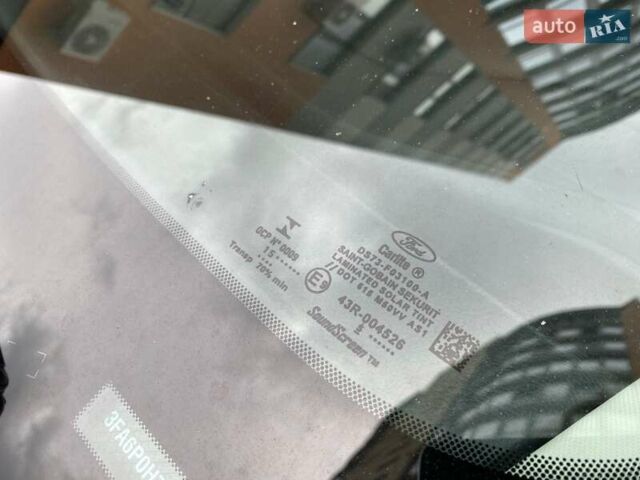 Форд Фьюжн 2015 в Ивано-Франковске на Automoto.ua Красный Форд Фьюжн, объемом двигателя 2.49 л и пробегом 178 тыс. км за 10900 $, фото 33 на Automoto.ua